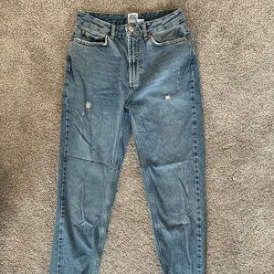 Urban Outfitters BDG Mom jeans, size 26!